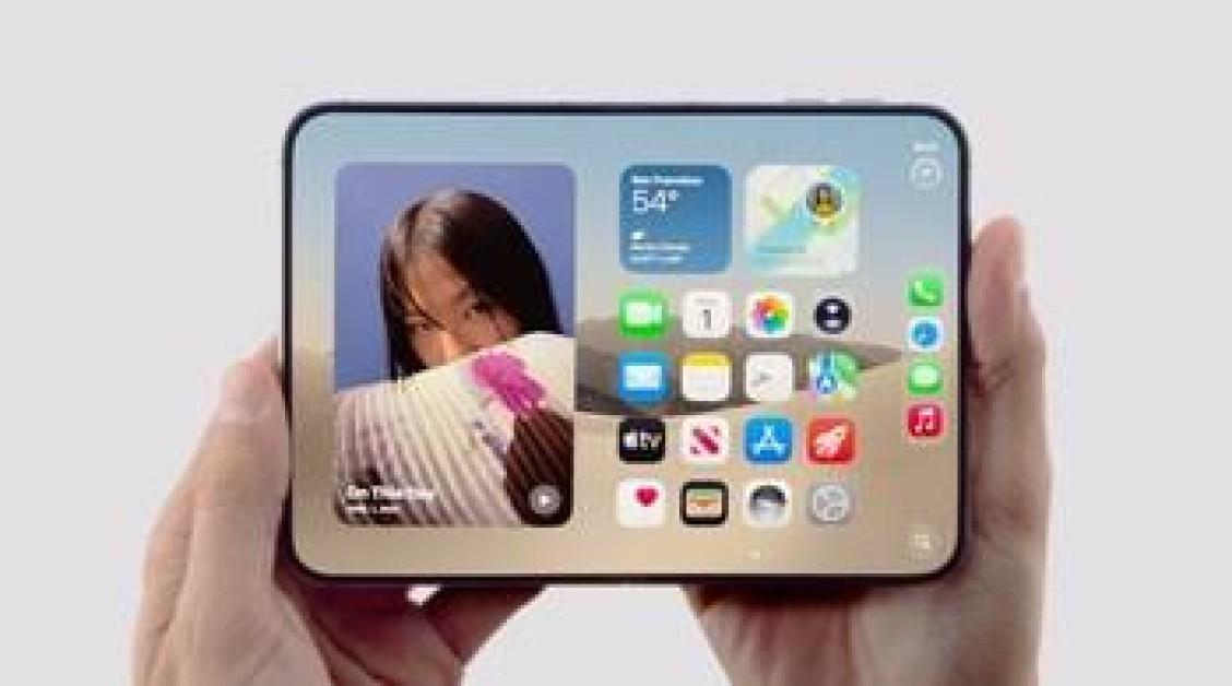 Apple’s Foldable iPhone Duo Sells Out Initial India Stock Ahead of October 23 Retail Launch