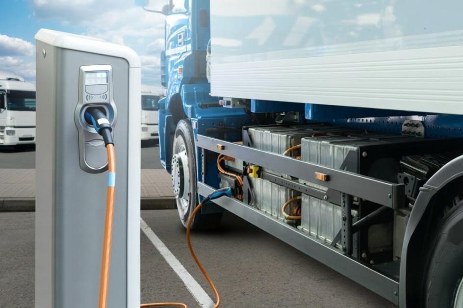 Electric Delivery Trucks and Fleets: The Rise of EVs in the Commercial Sector