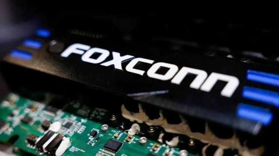 Foxconn Says AI Server Demand Is Accelerating as Electronics Manufacturer Expands Beyond Smartphones
