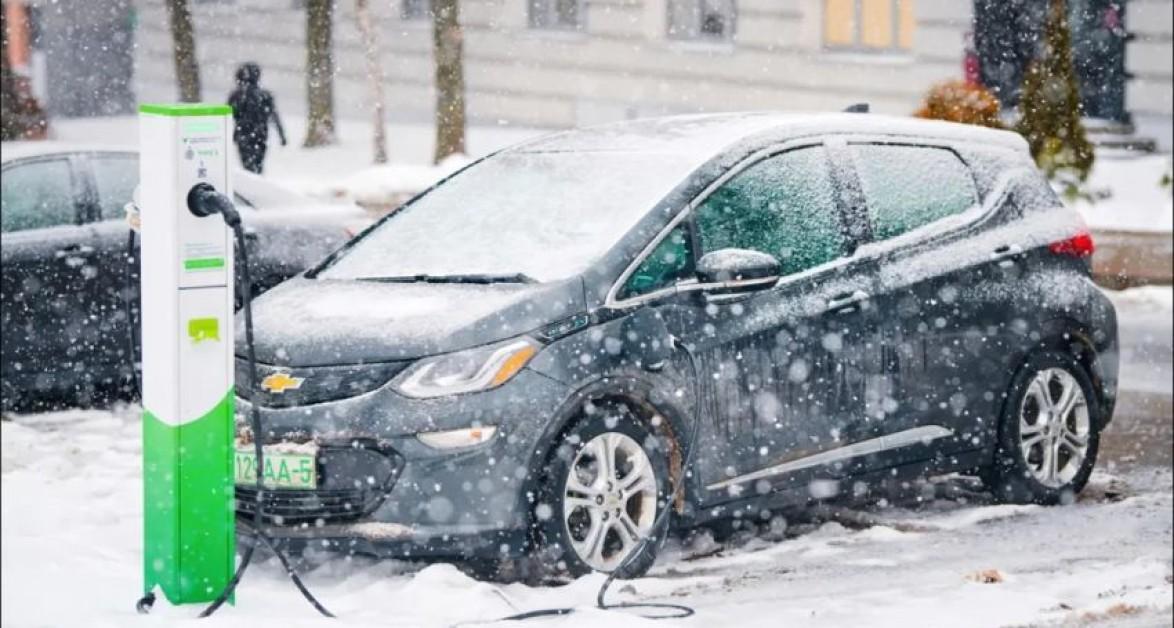 How Electric Vehicles Perform in Cold Climates