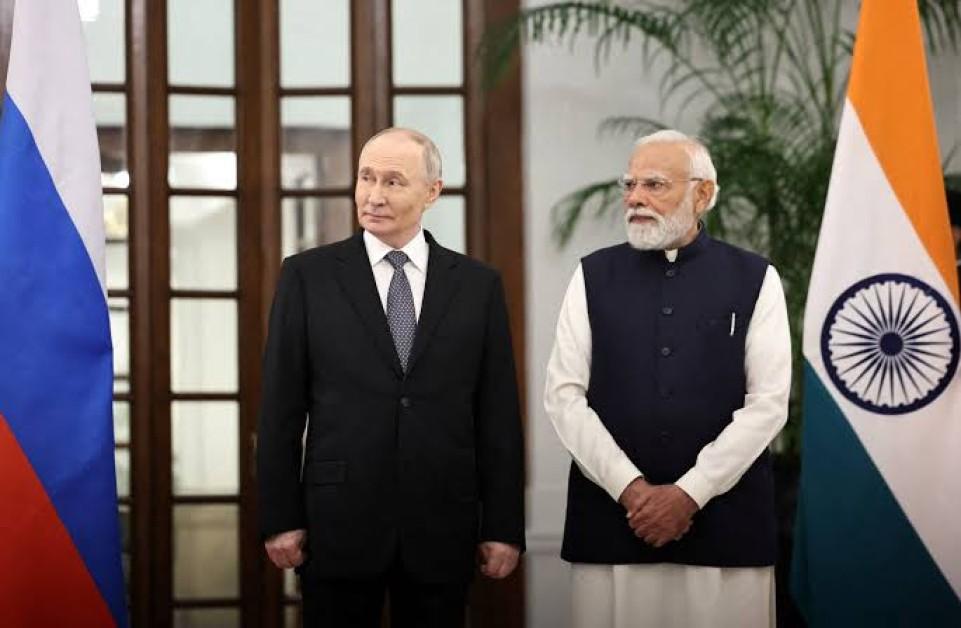 India Rushes Russian Oil Purchases Ahead of Waiver Expiry