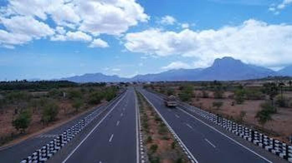 Mubadala Sells 3.34% Cube Highways Trust Stake for ₹689 Crore to Institutional Investors