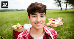 a-candid-conversatio_170575305488952862.webp