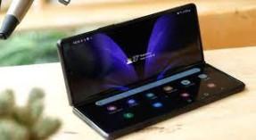samsung-unveils-prev_1747478376186146280.webp