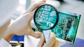 the-rise-of-nano-com_1764405664981052349.webp