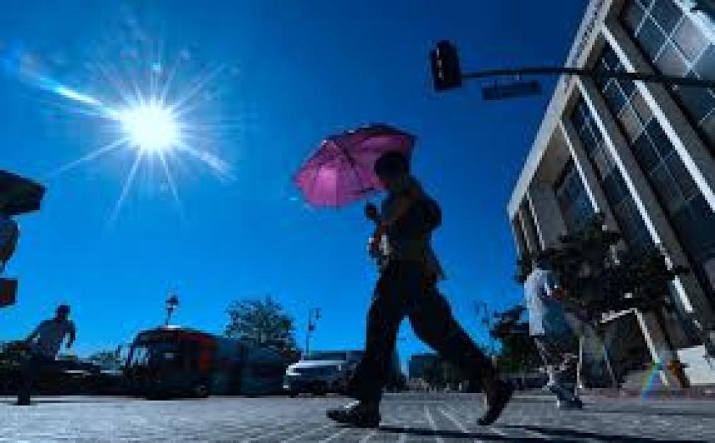 Southern California Faces Hot and Muggy Weather with Weekend Relief Ahead