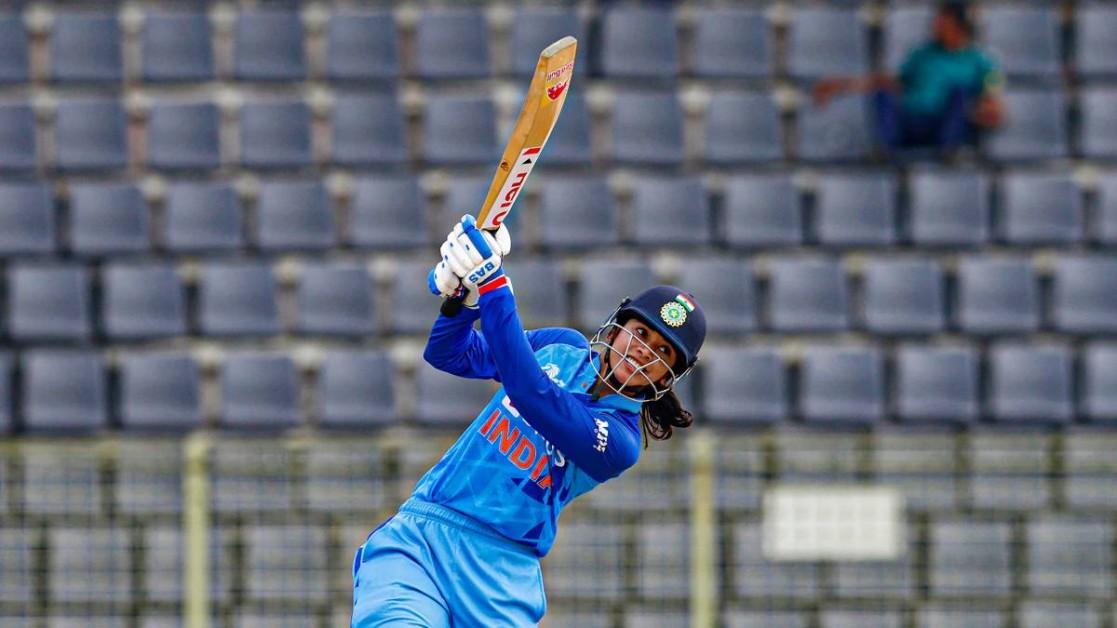 What Makes Smriti Mandhana One of the Best Left-Handed Batters