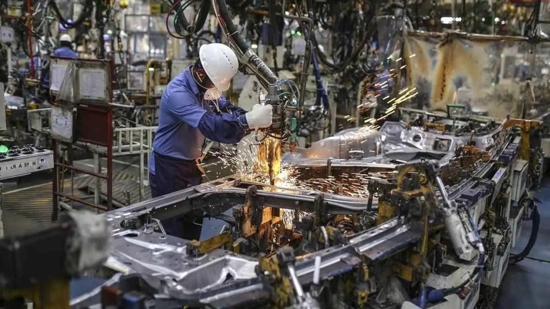 Gujarat: India's Manufacturing Powerhouse and Industrial Engine Gujarat: India's Manufacturing Powerhouse and Industrial Engine