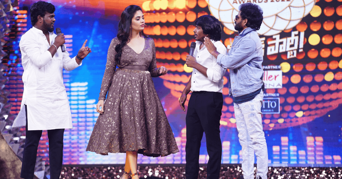 High-Voltage ‘Kirak Party’ coming your way on 9th October as Zee Telugu hosts industry-first pre-event extravaganza in the run-up to Zee Kutumbam Awards High-Voltage ‘Kirak Party’ coming your way on 9th October as Zee Telugu hosts industry-first pre-event extravaganza in the run-up to Zee Kutumbam Awards