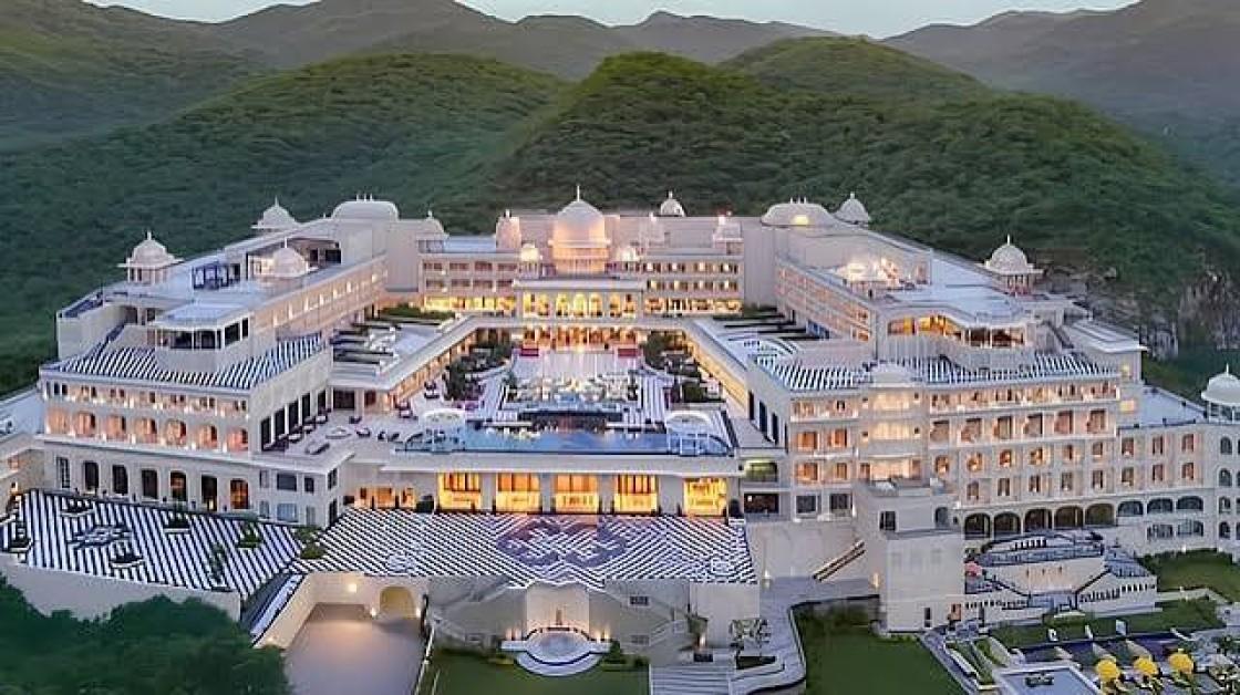 Robb Report India Marks First Anniversary With Luxury Industry Gathering at Fairmont Udaipur Palace Robb Report India Marks First Anniversary With Luxury Industry Gathering at Fairmont Udaipur Palace